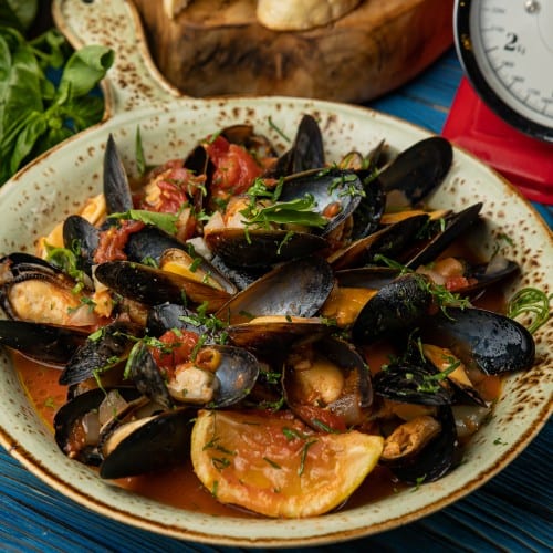 Mussels Marinara.
